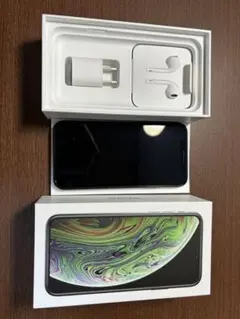 iPhone Xs Space Gray 256 GB au