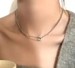 新品未使用シルバーチェーン安全ピンデザインネックレス シンプル 男女兼用 個性的
