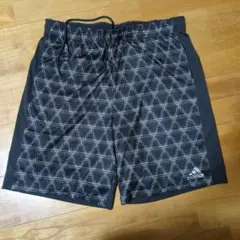 美品☆アディダス ドライストレッチショートパンツ☆4XL