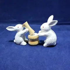 木彫りの餅つきうさぎ／お月見