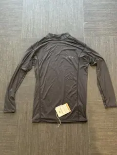 Patagonia ラッシュガード