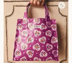 キャスキッドソン スモールブックバッグ LaceHearts