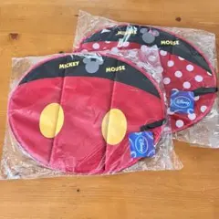 ★新品　未使用★ ミッキー&ミニー　折りたたみシートクッション
