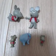 ねずみくんのチョッキ　フィギュア　ガチャガチャ