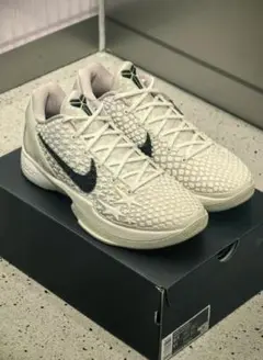 Nike Kobe シューズ ホワイト/ブラック 未使用