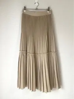 【お値下】ルイルエブティック　RUIRUEBOUTIQUE　プリーツ スカート