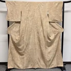 柔らかな黄土色に総スワトウ刺繍の付け下げ 着物