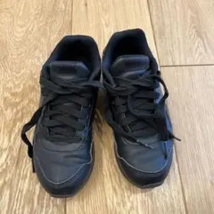 リーボック　レザースニーカー　19㎝　黒　キッズ