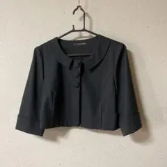 チャコールグレー のショートジャケット