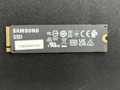 Samsung製のM.2内蔵型SSD 256GB