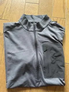 The North Face グレー ハーフジップ メンズウェア