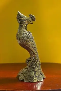 孔雀を模した青銅器花瓶  装飾品 現代工芸品 美術品 置物 孔雀を模した青銅器花瓶 装飾品 現代工芸品 美術品 置物