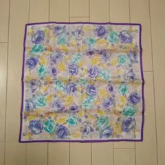 ★8/6までの出品★HATTON COURT 花柄ハンカチ　大判　紫　緑　黄　茶