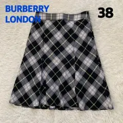 BURBERRY LONDON チェック柄フレアスカート 38