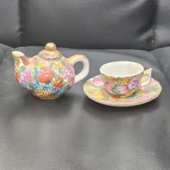 ミニチュアカップ&ソーサー　急須セット