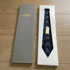ネクタイ