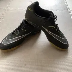 フットサルシューズ NIKE