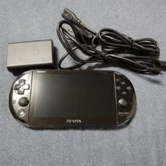 PSVITA PCH-2000 画面黄ばみ有り 充電器付き　本体