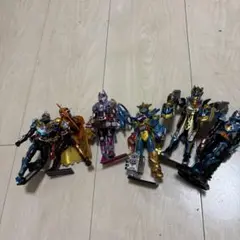 仮面ライダー ガッチャード可動式フィギュア 6体セット