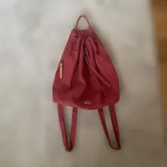 赤いリュックサック