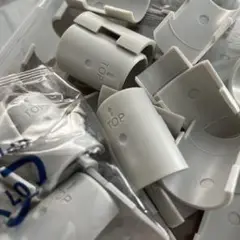 スチールラック　部品　新品　ルミナス　ホワイト 十二個セット