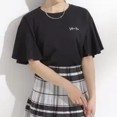 【ひんやり/二の腕カバー】華やかさをプラスする お袖フリルTシャツ