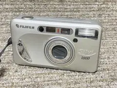 FUJIFILM SILVI 1000 35mmオートフォーカスコンパクトカメラ