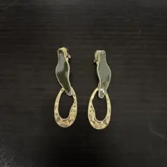 Item thumbnail for item 0eac8b56-ffd0-49bb-9e2b-696edf47275a