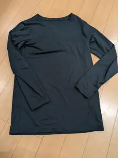 ブラック長袖アンダーシャツ 140