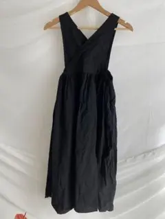 ニコメイク　黒ワンピース