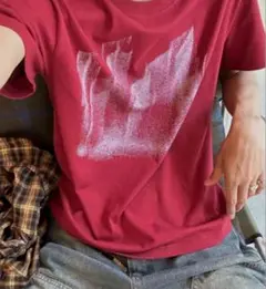 yolo バーガンディ グラフィックTシャツ