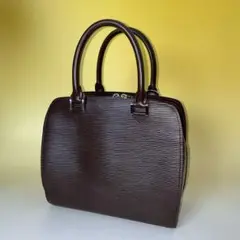 Louis Vuitton 廃盤色 モカ エピ ポンヌフ ハンドバッグ ヴィトン