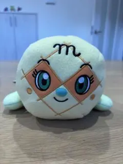 メロンパンナちゃん　アミューズメント　ぬいぐるみ　寝そべり