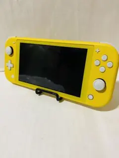 Nintendo Switch LITE イエロー