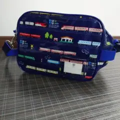 Item thumbnail for item 258142b8-3277-462a-8908-9d474e0a3ec6