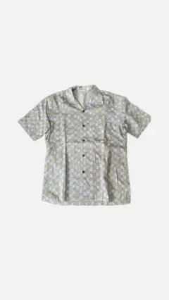 a.v.v homme 花柄シャツ 半袖シャツ