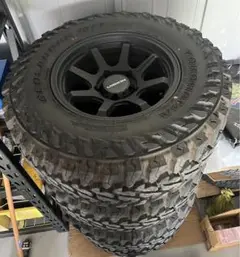 【大幅値下げ】プラド等FUEL D766 BF33/12.5R17 4本セット 大幅値下げ】プラド等FUEL D766 BF33/12.5R17 4本セット - メルカリ