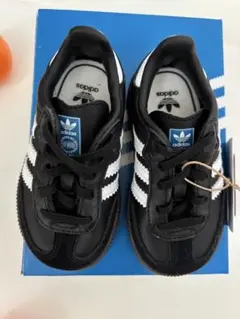 adidas 12センチ　新品未使用品