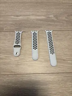Apple Watch 41mm用のNikeスポーツバンドスターライト×ブラック