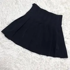 Newlyme✨美品　ミニスカート　フレア　プリーツ　シンプル　ブラック　（L）