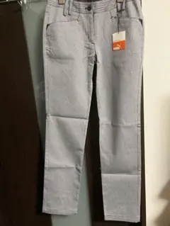 新品　PUMA ゴルフ　レディースパンツ Sサイズ