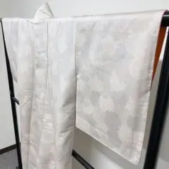 雪輪柄に源氏香柄の紬の小紋 着物
