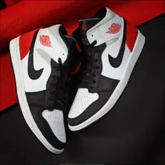 稀少《新品》NIKE AIR JORDAN 1 MID