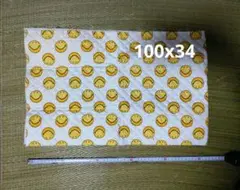 スマイルマーク柄のキルト生地 約100cm x 34cm