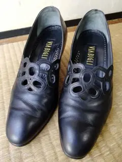 VIA BIGLI　レザー パンプス　ブラック (24cm EEE)