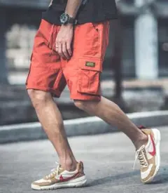 ストリート系ショートパンツ