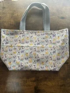 ハンドメイド　ワンちゃん柄トートバッグ
