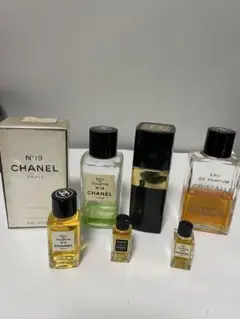 CHANEL N°5 100ml ARMANI 50ml 未使用 2つセット Amazon | シャネル (CHANEL) N°5 ロー オードゥ トワレット ミニ