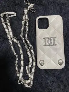 ダーリッチ　darich iPhone12のケースです。