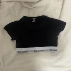 Calvin Klein クロップドTシャツ 黒